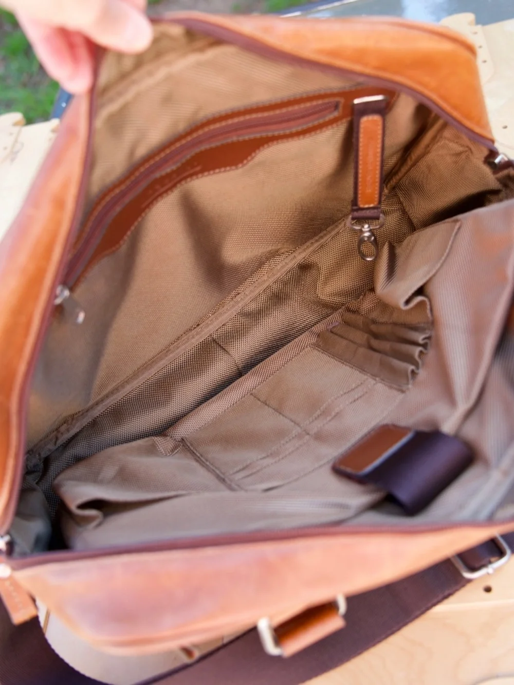 Fossil 100% Leather Trent Laptop Briefcase